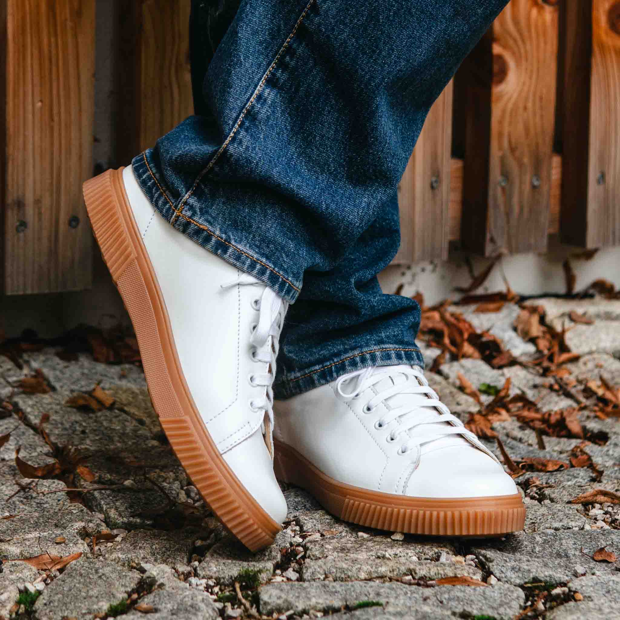 Mirro White/Gum