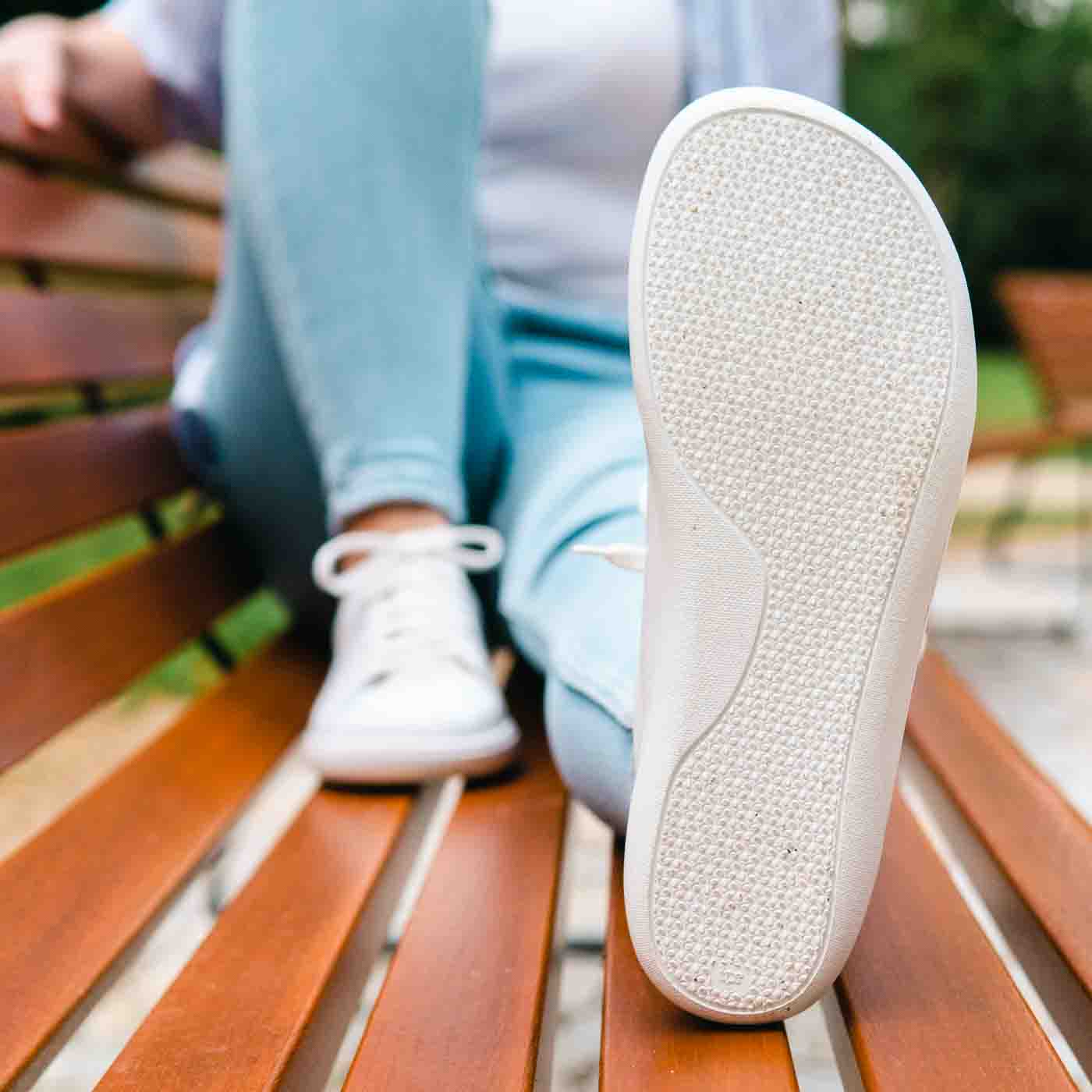 Barefoot Tommy White