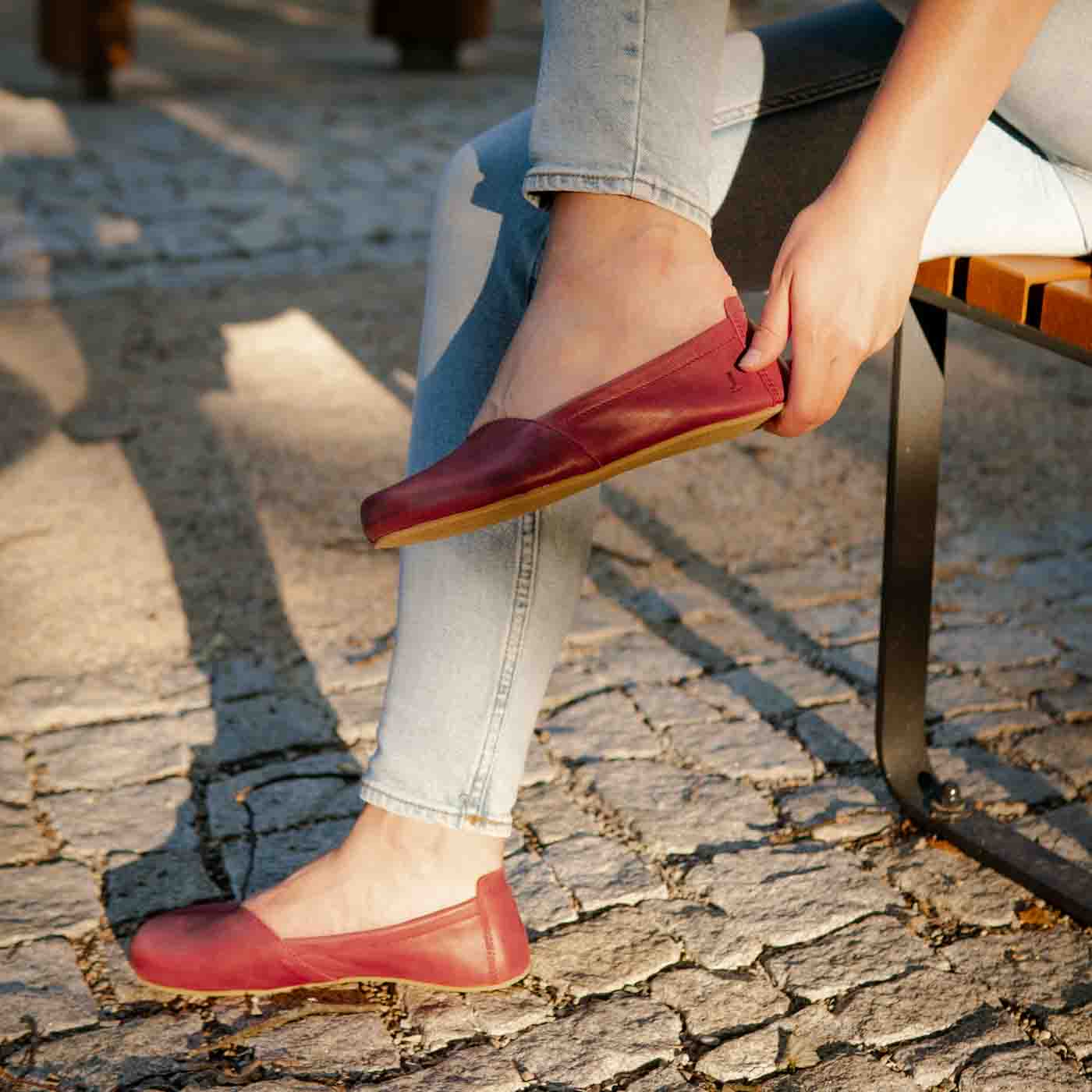 Barefoot Vera Pompei