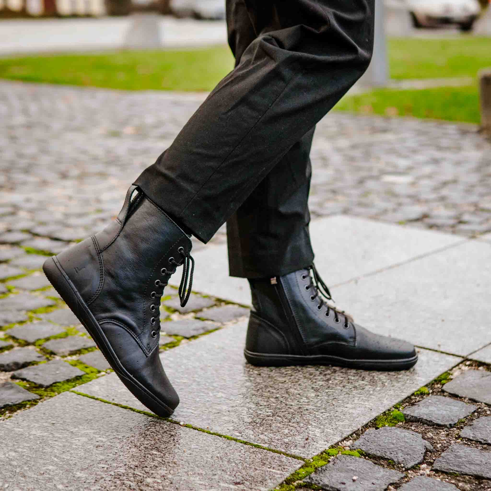 Barefoot Mark Zip Black