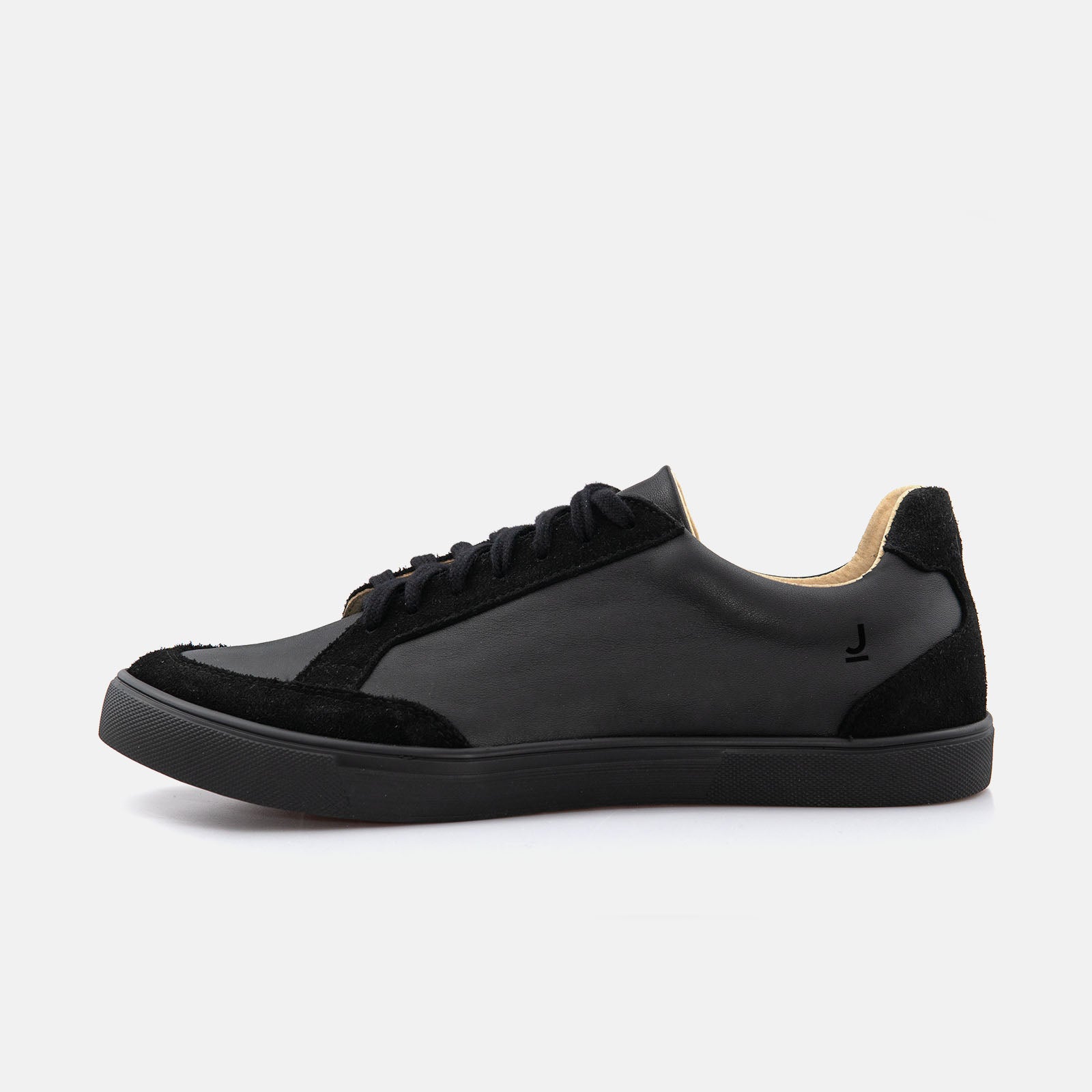 Viky Black/Suede