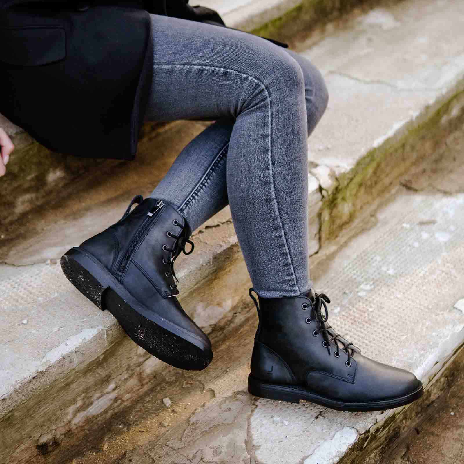 Derby High Black
