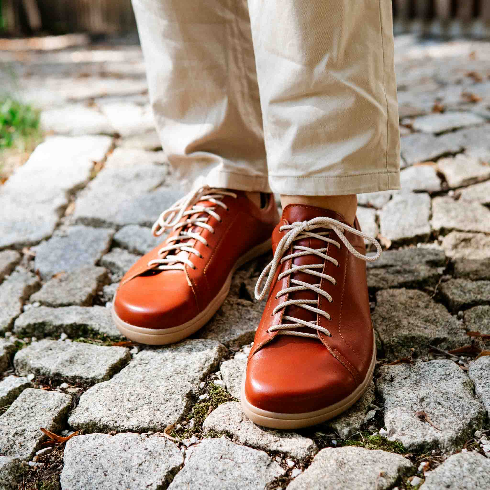 Tommy MAX Cognac/Gum